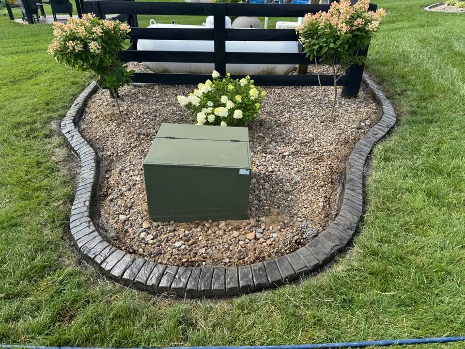 Decorative concrete curbing — fresh pour by The Muscle